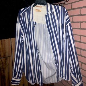 Vintage 90s Guess button up shirt